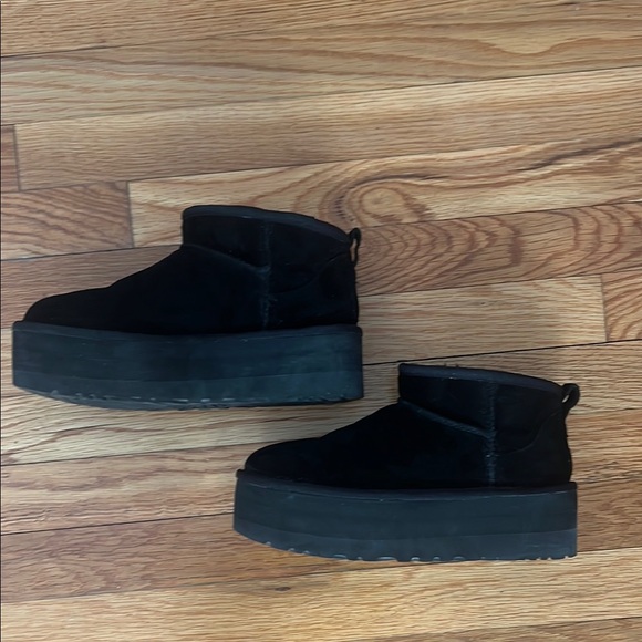 Classic Ultra Mini Platform Boots - Black - Picture 3 of 6